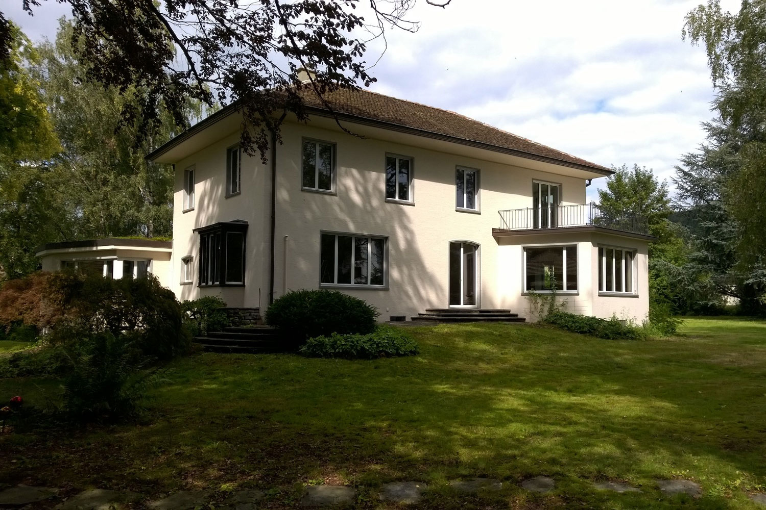 Villa Reinach AG Villa Reinach AG
